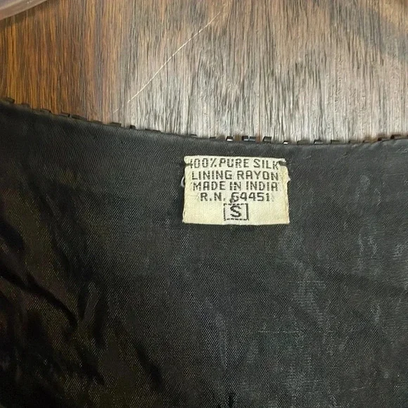 Black vintage Sequince Top‎
